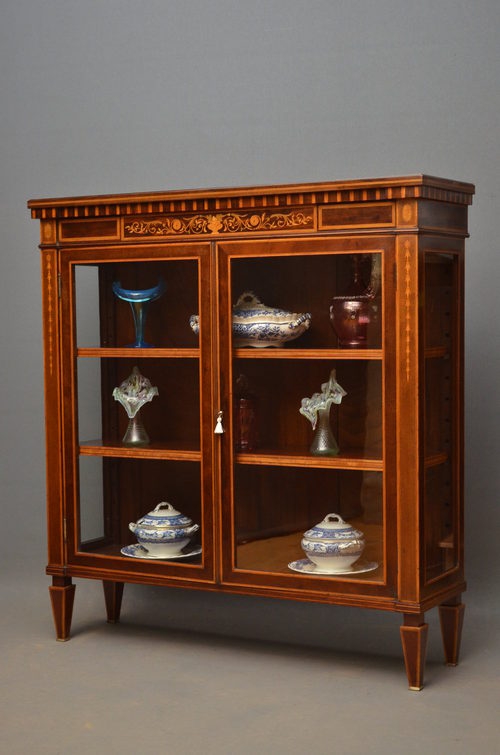 Edwardian Display Cabinet by T.Wallis & Co London Sn2828