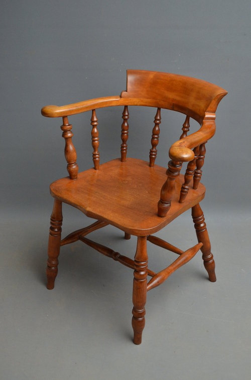 Victorian Smokers Bow - Captain Chair Sn2858
