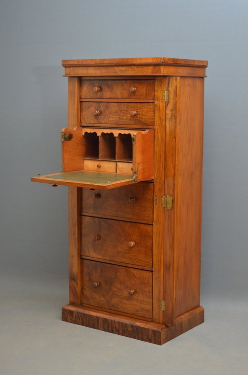 Superb Victorian Wellington Chest with Secretaire  Sn2915