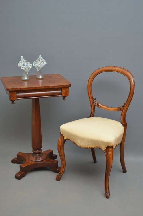 A Victorian Walnut Occasional Chair Sn2895B