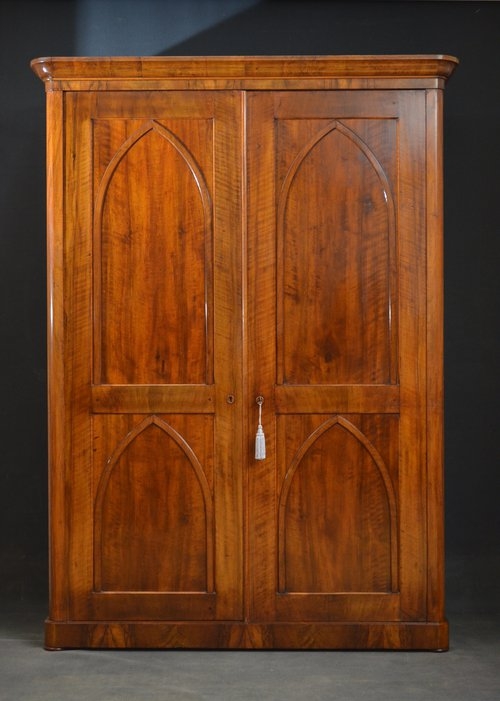 Victorian Gothic Revival 2 Door Wardrobe Sn2919