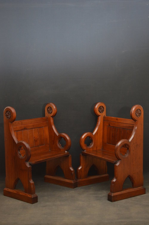 Attractive Pair of Victorian Pews Sn3022