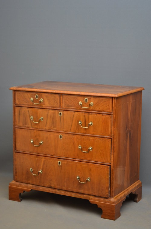 Antique Excellent George II Chest of Drawers sn3049