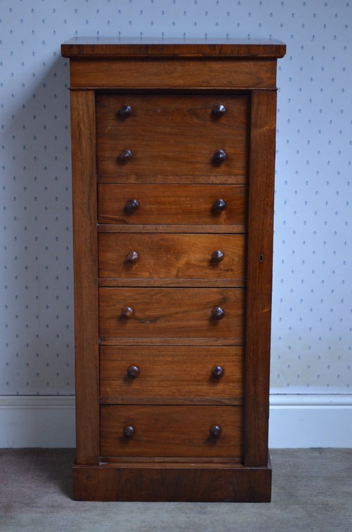 Early Victorian Wellington Chest with Secretaire Sn060 