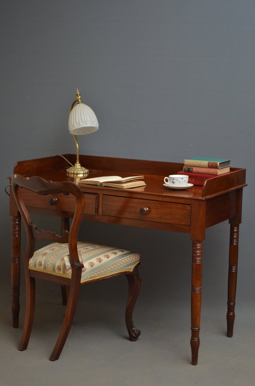 Victorian Side Table - Writing Table Sn3192