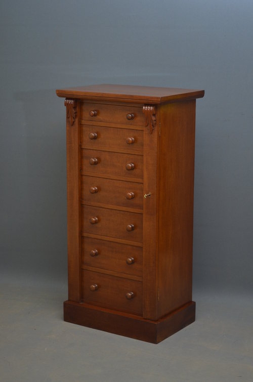 Victorian Wellington Chest of Drawers in Mahogany Sn3230