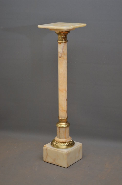 Attractive White Marble Column - Torcher Sn3315