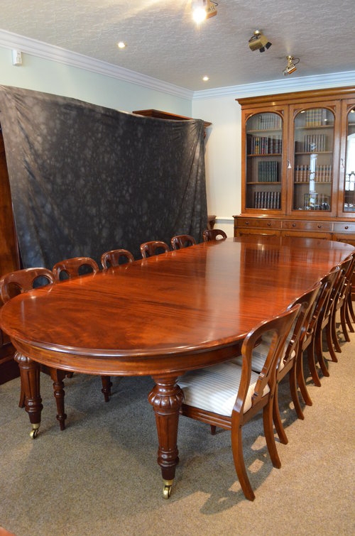 Exceptional Victorian Extending Dining Table Sn3347