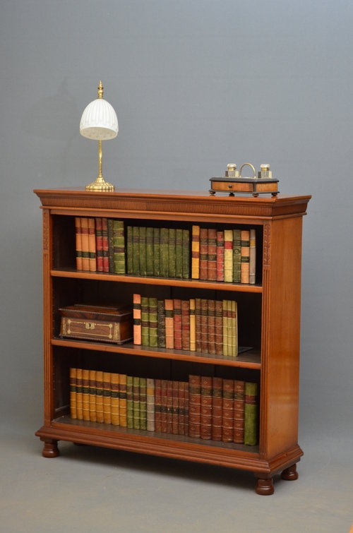 Victorian Open Bookcase in Mahogany Sn3229