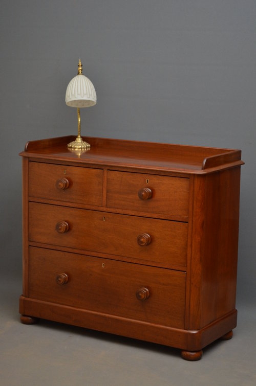 Victorian Mahogany Chest of Drawers  sn3467