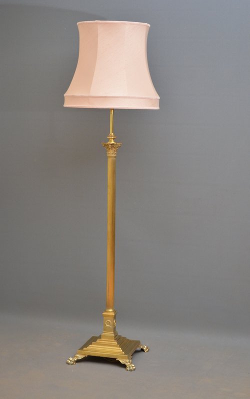 Stylish Victorian Standard Lamp