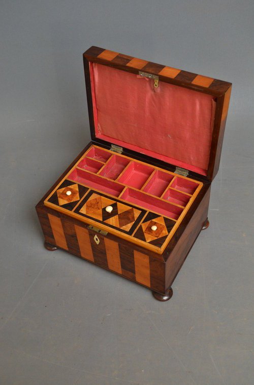 Exceptional Regency Jewellery Box Sn3524  