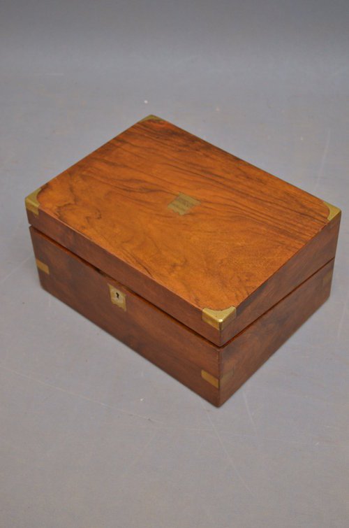 Victorian Figured Walnut Writing Box sn3495