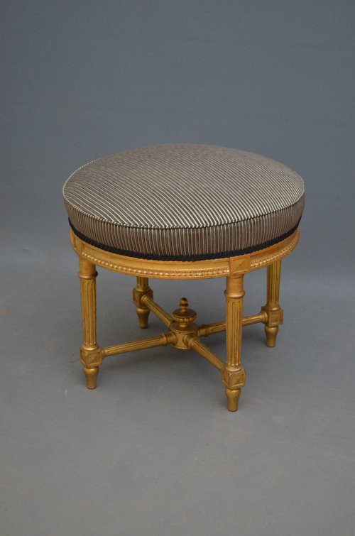 Attractive French Giltwood Stool / Footstool sn3493