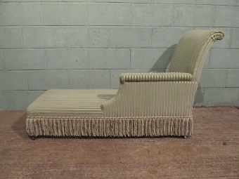 Antique ANTIQUE VERY PRETTY SMALL VICTORIAN CHAISE LONGUE DAY BED C1880 WJ6/14.1