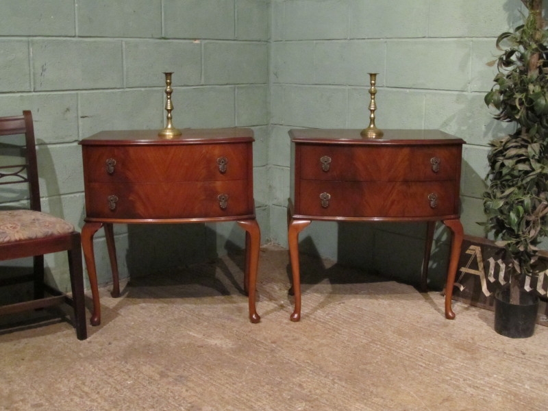 ANTIQUE PAIR MAHOGANY BEDSIDE CHESTS 