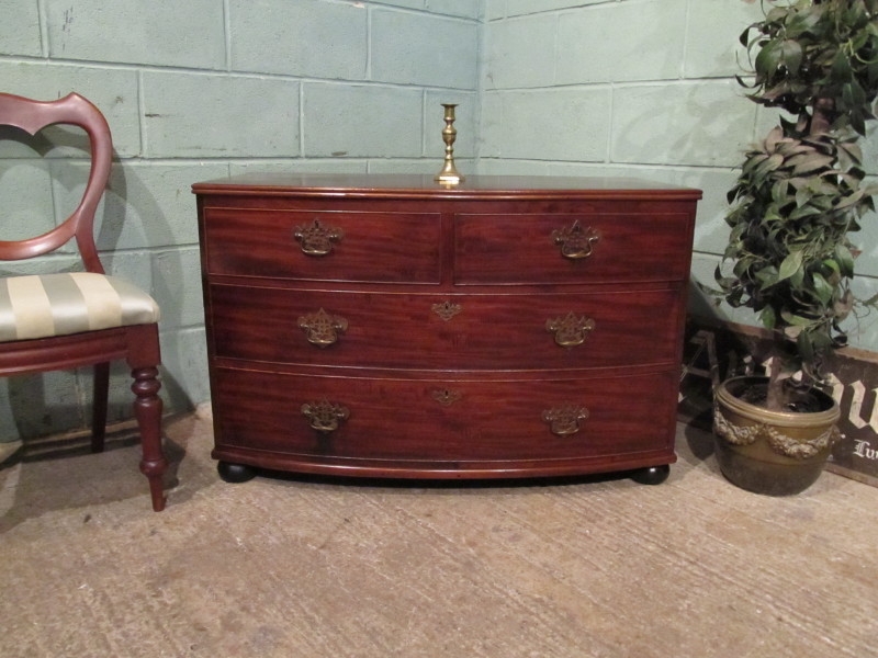 ANTIQUE REGENCY SMALL BOW FRONT CHEST OF DRAWERS C1820 W7149/5.11