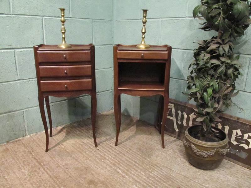 Antique Pair French Oak Bedside Cabinets wj16/8.7