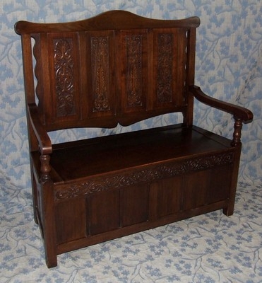 Carved SOLID Oak Box Settle Bench Seat with Storage / Shoe Storage