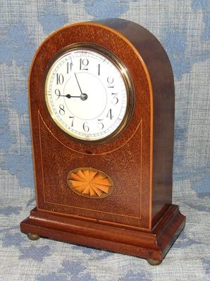 French Antique EDWARDIAN Inlaid Mahogany Bracket Mantel Clock WORKING ORDER (16)