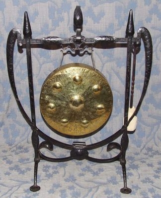 Superb Antique ARTS & CRAFT Wrought Iron Dinner Gong with Brass Gong