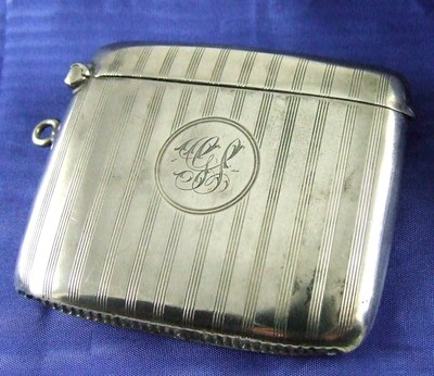 Antique HALLMARKED BIRMINGHAM Silver Vesta Case 1911 W J Myatt & Co Ltd  (35)