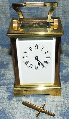 Brass Carriage Clock with Key : Working
