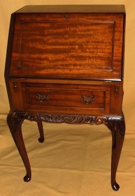 Antique Style Mahogany Bureau Bureaux / Ladies Desk