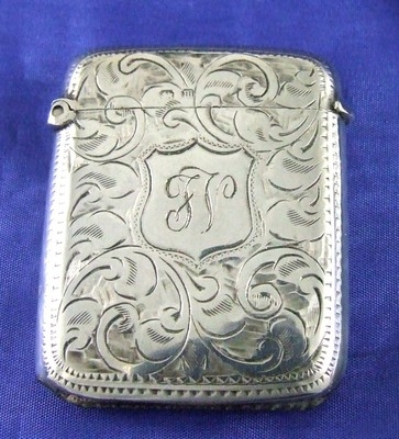 Antique HALLMARKED BIRMINGHAM Silver Vesta Case 1911 by W H Haseler (25)