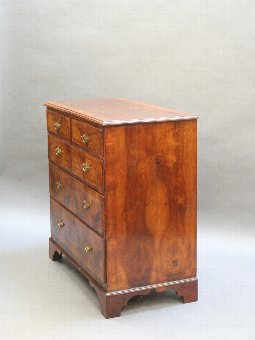 Antique C18th walnut chest of drawers