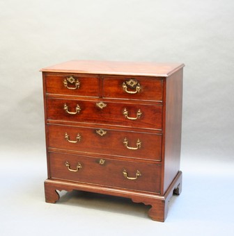 George 111 chest of drawers