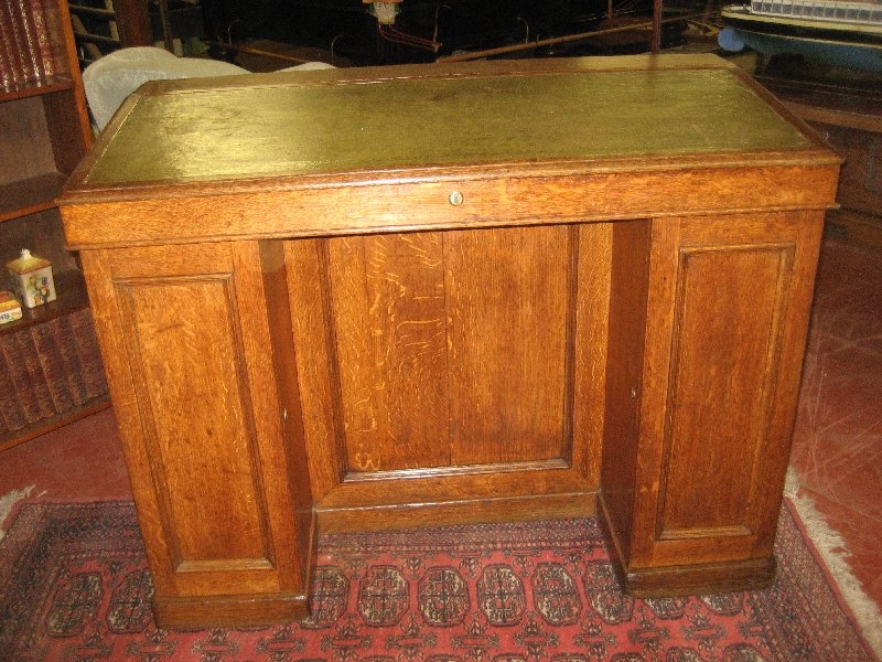Edwardian Oak Clerks Desk