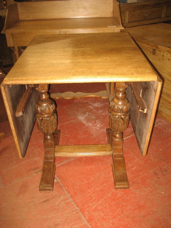 Oak Drop Leaf Table