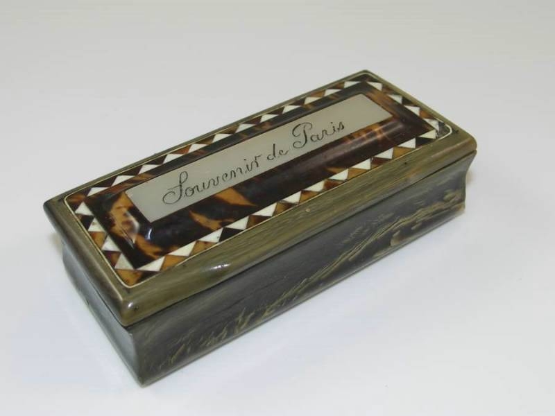 Mother Of Pearl And Tortoiseshell Snuff Box