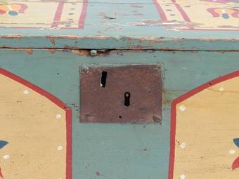 Antique Decorative C19 Pine Box Coffer Bout de Lit Trunk painted 