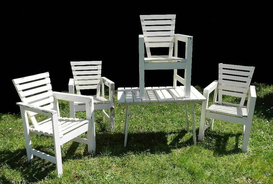 Unusual Set French Garden Table  Chairs 1930s painted wood