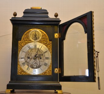 Antique Beautiful 8 day English bracket clock