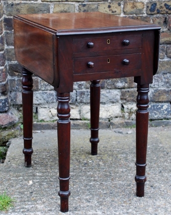 Georgian mahogany pembroke table circa 1830
