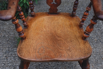 Antique Early 19th Century Yew & Elm Windsor Chair