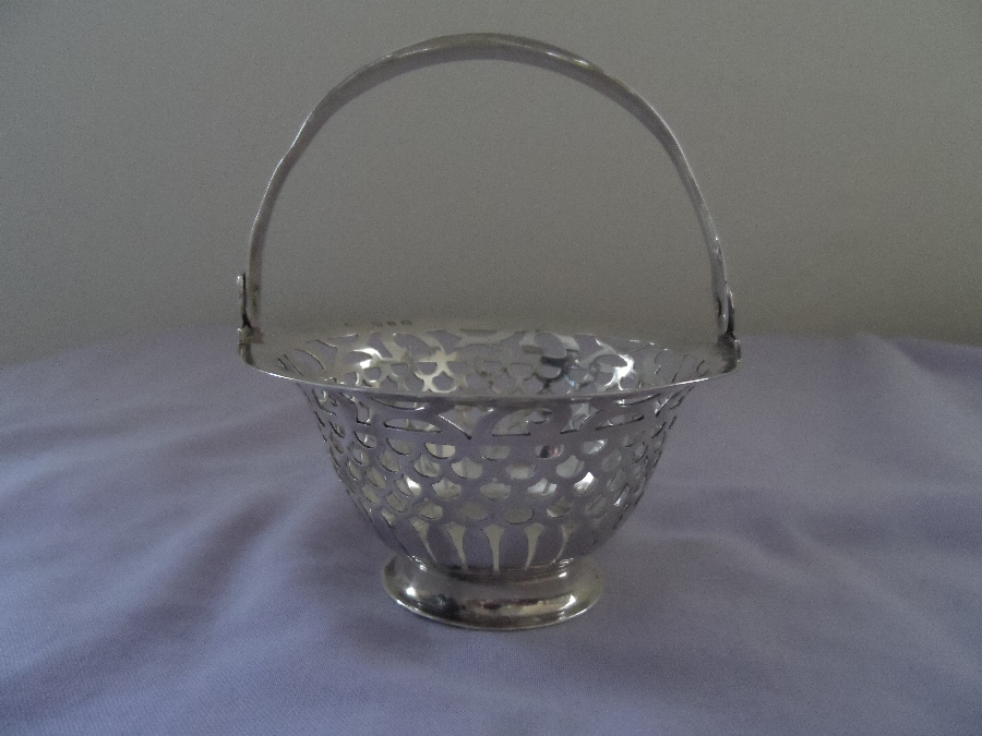 Victorian sterling silver swing handled miniature basket 