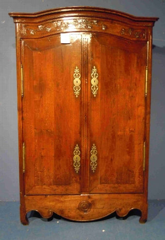 French period oak Armoire Wardrobe from Saint-Malo