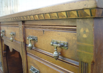 Antique A Victorian Mahogany Kneehole Writing Desk