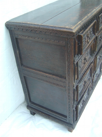 Antique A Late 17th Century Chest of Drawers
