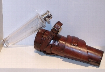 ANTIQUE SILVER TOPPED HUNTING FLASK & CASE 1933