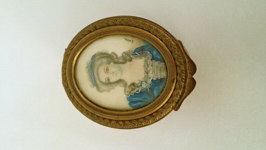 19th century Ivory miniature