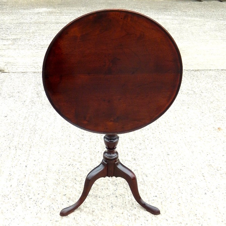 Georgian Mahogany Tilt Top Tea Table