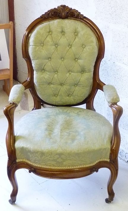 French 19thC Louis XV Style Walnut Arm Chair
