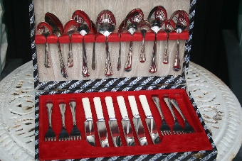 cased canteen of cutlery