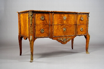 Exceptional Quality 18th Century Commode