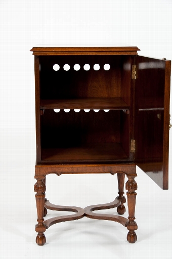 Antique Figured Walnut Bedside Cupboard / Lamp Table